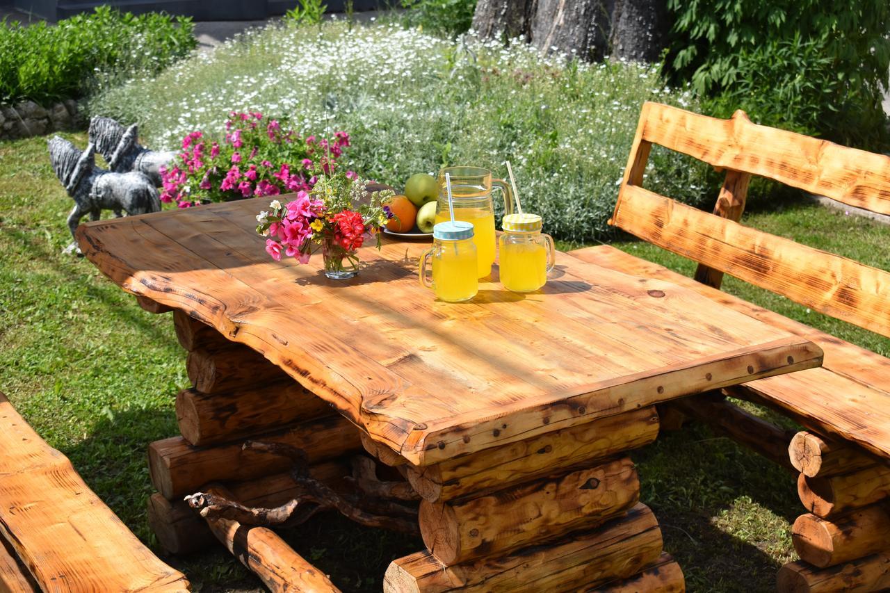 Guesthouse Samolov Vrhovine Екстер'єр фото